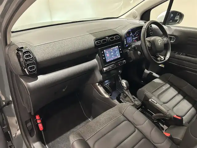 シトロエン シトロエン Ｃ３ エアクロス シャイン ブルーHDi 愛知県 2023(令5)年 5.1万km グレーⅡ Apple car play/社外地デジチューナー/置くだけ充電/ブラインドスポットモニター/純正ディスプレイオーディオ/社外前後ドライブレコーダー/プッシュスタート/バックモニター/クルーズコントロール/ETC