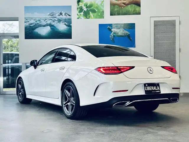 メルセデス・ベンツ ＣＬＳ２２０ｄ スポーツ エクスクルーシブPKG 大阪府 2018(平30)年 3.1万km ダイヤモンドホワイト レーダーセーフティ/サンルーフ/赤黒革/メモリ付きパワーシート/エアシートヒーター/純正ナビ/TV/360度カメラ/applecarplay/ACC/HUD/ブラインドスポット/純正19インチAW/LEDヘッドライト/アンビエントライト/ブルメスター/電動リアゲート