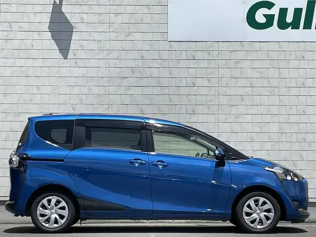 トヨタ シエンタ G 岩手県 2016(平28)年 9.1万km コバルトブルーメタリック 禁煙車/ワンオーナー/両側パワースライドドア/純正ナビ/→フルセグTV/Bluetooth/CD/DVD/FM/AM/バックカメラ/ステアリングスイッチ（ナビ連動）/衝突軽減ブレーキ/レーンアシスト/横滑り防止装置/ビルトインETC/電動格納ミラー/ウィンカーミラー/〇プッシュスタート/〇フロアマット/〇ドアバイザー/取扱説明書/スペアキー/冬タイヤ社外アルミホイール車載