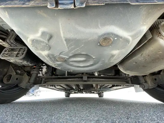 トヨタ シエンタ G 岩手県 2016(平28)年 9.1万km コバルトブルーメタリック 禁煙車/ワンオーナー/両側パワースライドドア/純正ナビ/→フルセグTV/Bluetooth/CD/DVD/FM/AM/バックカメラ/ステアリングスイッチ（ナビ連動）/衝突軽減ブレーキ/レーンアシスト/横滑り防止装置/ビルトインETC/電動格納ミラー/ウィンカーミラー/〇プッシュスタート/〇フロアマット/〇ドアバイザー/取扱説明書/スペアキー/冬タイヤ社外アルミホイール車載