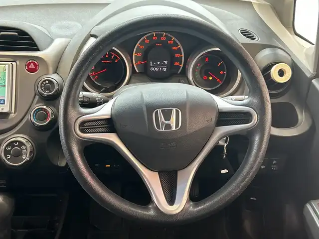 ホンダ フィット G ハイウェイ エディション 埼玉県 2009(平21)年 8.9万km ブリリアントスカイメタリック 純正ナビ/　　CD/AUX/ETC/リモコンキー/禁煙車