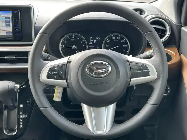 ダイハツ キャスト スタイル GプライムコレSAⅢ 和歌山県 2022(令4)年 0.5万km プラムブラウンクリスタルマイカ 社外7インチナビ（MDV-D308BTW)/バックカメラ/衝突軽減ブレーキ/コーナーセンサー/オートライト/レーンキープアシスト/ドラレコ/シートヒーター/ハーフレザーシート/ステリモ