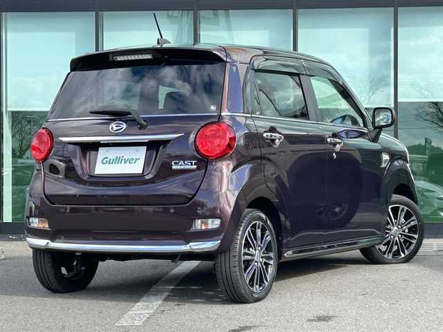 ダイハツ キャスト スタイル GプライムコレSAⅢ 和歌山県 2022(令4)年 0.5万km プラムブラウンクリスタルマイカ 社外7インチナビ（MDV-D308BTW)/バックカメラ/衝突軽減ブレーキ/コーナーセンサー/オートライト/レーンキープアシスト/ドラレコ/シートヒーター/ハーフレザーシート/ステリモ