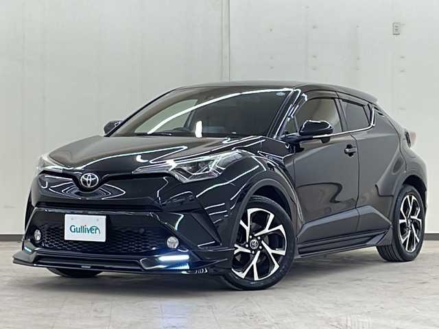 トヨタ Ｃ－ＨＲ G－T 道央・札幌 2017(平29)年 11.4万km ブラックマイカ /4WD//純正SDナビ/（CD、DVD、BT、HDMI、SD、ラジオ、フルセグ）//衝突被害軽減システム//純正エンジンスターター//バックカメラ//コーナーセンサー//レーンキープアシスト//オートライト//オートハイビーム//クルーズコントロール//シートヒーター（運転席・助手席）//ビルトインETC2.0//オートエアコン//横滑り防止装置//オートホールド//スペアキー1本//新車時保証書//取扱説明書