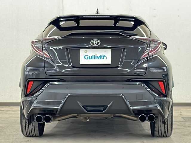 トヨタ Ｃ－ＨＲ G－T 道央・札幌 2017(平29)年 11.4万km ブラックマイカ /4WD//純正SDナビ/（CD、DVD、BT、HDMI、SD、ラジオ、フルセグ）//衝突被害軽減システム//純正エンジンスターター//バックカメラ//コーナーセンサー//レーンキープアシスト//オートライト//オートハイビーム//クルーズコントロール//シートヒーター（運転席・助手席）//ビルトインETC2.0//オートエアコン//横滑り防止装置//オートホールド//スペアキー1本//新車時保証書//取扱説明書
