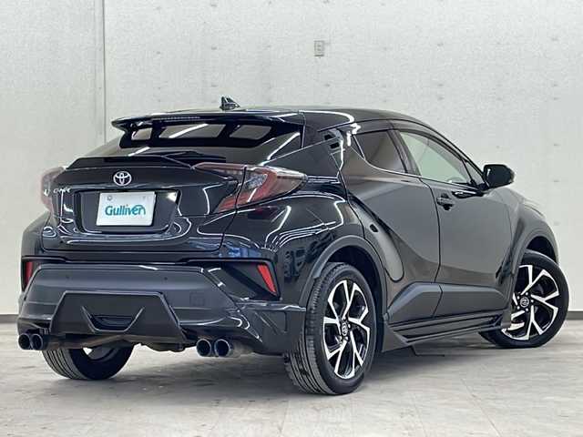 トヨタ Ｃ－ＨＲ G－T 道央・札幌 2017(平29)年 11.4万km ブラックマイカ /4WD//純正SDナビ/（CD、DVD、BT、HDMI、SD、ラジオ、フルセグ）//衝突被害軽減システム//純正エンジンスターター//バックカメラ//コーナーセンサー//レーンキープアシスト//オートライト//オートハイビーム//クルーズコントロール//シートヒーター（運転席・助手席）//ビルトインETC2.0//オートエアコン//横滑り防止装置//オートホールド//スペアキー1本//新車時保証書//取扱説明書