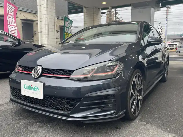 フォルクスワーゲン ゴルフ ＧＴＩ パフォーマンス 愛知県 2017(平29)年 5.3万km ダークアイロンブルーM バーチャルコクピット/純正9型ディスプレイナビ/ジェスチャーコントロール/DVD／Bluetooth／地デジTV/バックカメラ/ビルトインETC2.0/LEDヘッドライト/ダイナミックコーナリングランプ/純正19インチAW/ロゴ入レッドキャリパー/プリクラッシュセーフティ/レーンキープアシストシステム/パークディスタンスコントロール/リアトラフィックアラート/全車速追従アダプティブクルーズコントロール/スマートキー＆プッシュスタート