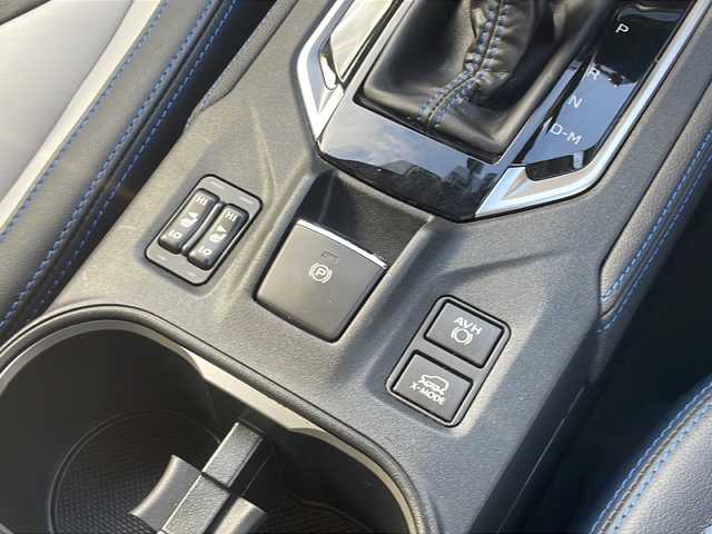 スバル ＸＶ ハイブリッド アドバンス 長野県 2020(令2)年 3.8万km クリスタルホワイトP ・ダイアトーンサウンド8インチナビゲーション/CD DVD フルセグTV Bluetooth/・バックカメラ/・ETC/・アイサイト/・レーダークルーズコントロール/・ブラインドスポットモニター/・レーンキープアシスト/・オートハイビーム/・革シート/・LEDヘッドライト/・オートライト/・運転席メモリーシート/・シートヒーター(D/N)/・パワーシート(D/N)/・純正18インチアルミホイール/・ルーフレール/・パドルシフト/・ステアリングリモコン/・ウィンカーミラー/・電動格納ミラー/・フロアマット/・スマートキー/・エンジンプッシュスタート/・ドアバイザー