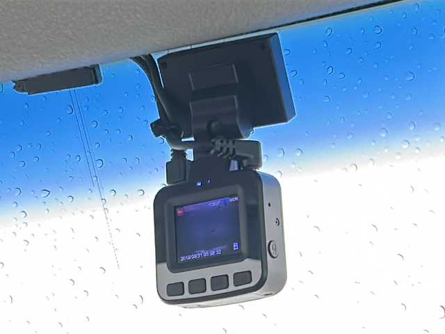 ホンダ Ｎ ＢＯＸ 2トーン カスタム G Lパッケージ 宮城県 2015(平27)年 8.4万km プレミアムベルベットパープル・パール 禁煙車/あんしんパッケージ/・シティブレーキアクティブシステム/・サイドエアバック/両側パワースライドドア/純正SDナビ/・CD.DVD.SD.BT/フルセグTV/バックモニター/オートライト/ETC/社外ドライブレコーダー（FR）/HIDヘッドライト/フォグランプ/プッシュスタート/スマートキー2個/後席ロールサンシェード/純正15インチアルミホイール/純正フロアマット