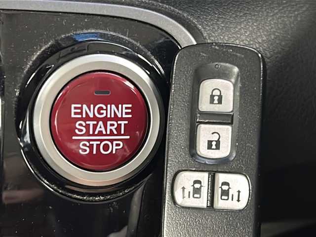 ホンダ Ｎ ＢＯＸ 2トーン カスタム G Lパッケージ 宮城県 2015(平27)年 8.4万km プレミアムベルベットパープル・パール 禁煙車/あんしんパッケージ/・シティブレーキアクティブシステム/・サイドエアバック/両側パワースライドドア/純正SDナビ/・CD.DVD.SD.BT/フルセグTV/バックモニター/オートライト/ETC/社外ドライブレコーダー（FR）/HIDヘッドライト/フォグランプ/プッシュスタート/スマートキー2個/後席ロールサンシェード/純正15インチアルミホイール/純正フロアマット