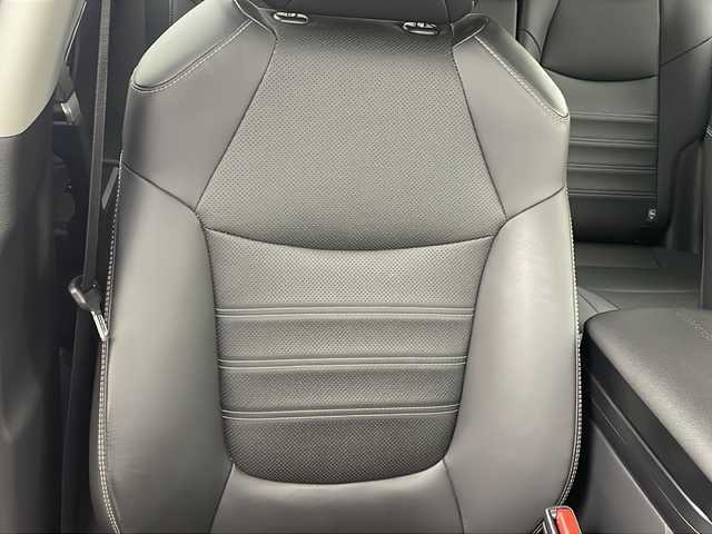 トヨタ ＲＡＶ４ G Zパッケージ 新潟県 2023(令5)年 2.3万km プラチナホワイトパールマイカ 4WD/MODELISTAエアロ/トヨタセーフティセンス/純正メモリナビ/(AM/FM/フルセグ/Bluetooth/AppleCarPlay)/全方位モニター/360度ドライブレコーダー/デジタルインナーミラー/パワーバックドア/レーダークルーズコントロール/LEDオートライト/レザーシート/前席パワーシート/前席シートヒーター/エアシート/運転席メモリーシート/純正19インチアルミホイール/ブラインドスポットモニター/ステアリングヒーター/置くだけ充電/寒冷地仕様/スマートキー/ETX2.0