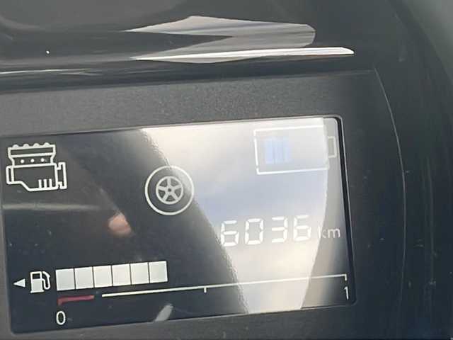 日産 ノート e－パワー X Vセレクション 千葉県 2020(令2)年 0.6万km ガーネットレッド ナビMM319D-W 全方位カメラ ETC 革調シートカバー ETC デジタルインナーミラー LEDライト オートライト 前後ソナー エマージェンシーブレーキ LDW フォグライト スマートキー