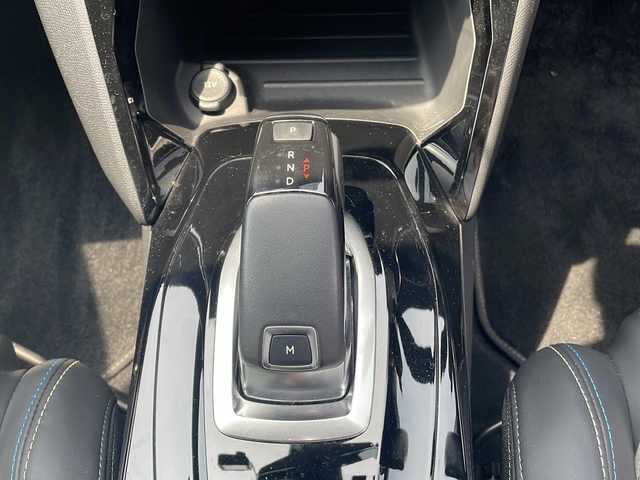 プジョー ２０８ GT ライン 山口県 2020(令2)年 7.3万km 青Ｍ ワンオーナー/純正ディスプレイオーディオ/(AM/FM/USB)/バックカメラ/前後ドライブレコーダー/ＥＴＣ/コーナーセンサー/レーンキープアシスト/クルーズコントロール/ハーフレザーシート/パドルシフト/ステアリングスイッチ/オートライト/LEDヘッドランプ/プッシュスタート/スマートキー×２/アイドリングストップ/置くだけ充電/純正アルミホイール/純正フロアマット/取扱説明書/保証書