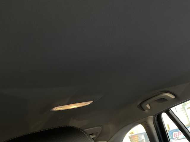 ＢＭＷ Ｘ１ xDrive 18d xライン 神奈川県 2016(平28)年 7.7万km アルピンホワイトⅢ 純正ナビ【CD/DVD/BT/USB】/バックカメラ/前後コーナーセンサー/クルーズコントロール/電動パーキングブレーキ/横滑り防止装置/盗難防止装置/ステアリングスイッチ/オートライト/純正19インチアルミ/ルームミラ一一体型ETC/前後ドライブレコーダー/ステアリングスイッチ/社外フロアマット/ハーフレザーシート/ISOFIX/ホイール付きスタットレスタイヤ積込/取扱説明書/新車時保証書/スペアキー×１