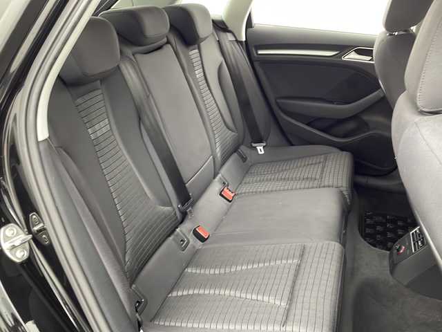 アウディ Ａ３ SB1．4TFSIシリンダーオンデマンド 宮城県 2016(平28)年 9万km ミトスブラックメタリック 禁煙車/純正ナビ/・フルセグTV/・BT.CD.DVD.SD/バックカメラ/クルーズコントロール/コーナーセンサー（前後）/アイドリングストップ/ステアリングスイッチ/パドルシフト/ETC/HIDヘッドライト/純正17インチAW/純正フロアマット/社外ドライブレコーダー