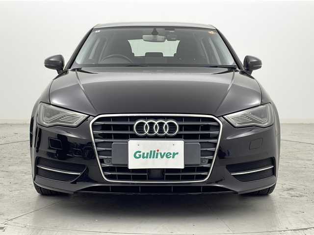 アウディ Ａ３ SB1．4TFSIシリンダーオンデマンド 宮城県 2016(平28)年 9万km ミトスブラックメタリック 禁煙車/純正ナビ/・フルセグTV/・BT.CD.DVD.SD/バックカメラ/クルーズコントロール/コーナーセンサー（前後）/アイドリングストップ/ステアリングスイッチ/パドルシフト/ETC/HIDヘッドライト/純正17インチAW/純正フロアマット/社外ドライブレコーダー