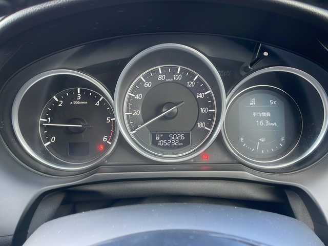 マツダ アテンザ ワゴン XD Lパッケージ 道東・釧路十勝 2015(平27)年 10.6万km ソウルレッドプレミアムメタリック ・４WD/・純正ナビ/（ラジオ・BT・CD・DVD・USB・AUX・フルセグ）/・バックカメラ/・ETC/・アイドリングスストップ/・ヘッドアップディスプレイ/・レーンキープアシスト/・本革ステアリング/・前方ドライブレコーダー/・レーダークルーズコントロール/・コーナーセンサー後方/・BOSEプレミアムサウンド/・レザーシート/・パワーシート/・レーンキープアシスト/・ルーフレール/・横滑り防止装置/・シートヒーター全席/・オートエアコン/・オートライト/・スマートキー/・プッシュスタート/・純正19インチアルミホイール/・純正フロアマット/・LEDヘッドライト/・フロントフォグライト/・リアフォグ/・社外18インチアルミホイール冬タイヤ積込/（2017年製造　3mm山）