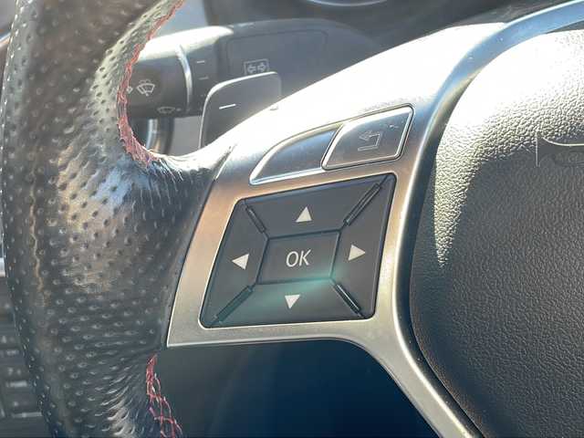 メルセデス・ベンツ ＣＬＡ１８０ AMGライン 福島県 2014(平26)年 8.3万km カルサイトホワイト ＡＭＧ　純ナビ　フルセグＴＶ　ＢＴ　ＢＳＭ　Ｄ席Ｐシート　前後Ｐセンサー　シートメモリ　追従クルコン　レーンキープ　ＥＣＯモード　ステリモ　電子Ｐ　純正フロアマット　黒革巻ステアリング　リモコンキー