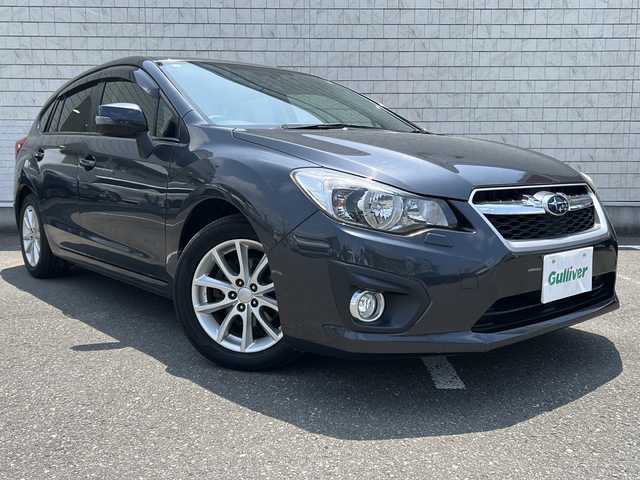 スバル インプレッサ スポーツ 2．0i アイサイト 秋田県 2013(平25)年 3.7万km ダークグレーメタリック ○4WD/○寒冷地仕様/○ストラーダナビ(BT/CD/DVD)/○フルセグTV/○ビルトインETC/○全車速追従機能付クルーズコントロール/○アイサイトver2/・プリクラッシュブレーキ/・AT誤発進抑制制御/・ふらつき警報/・車線逸脱警報/・先行車発進お知らせ/・ステレオカメラ/○ビークルダイナミクスコントロール/○オートライト/○オートエアコン/○本革巻きステアリング/○パドルシフト/○純正16インチアルミホイール/○リモコンキー/○イモビライザー