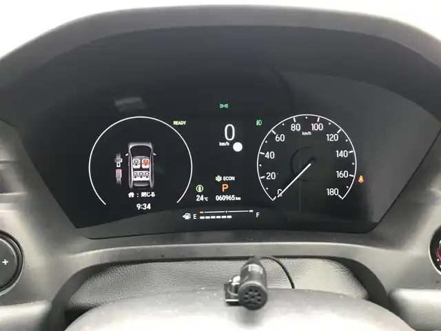 ホンダ ヴェゼル ハイブリッド e:HEV X 富山県 2021(令3)年 6.1万km クリスタルブラックパール 〇社外ナビ/〇Bluetooth/〇USBジャック/〇バックカメラ/〇ビルトインETC/〇ドライブレコーダー/〇アダプティブクルーズコントロール/〇コーナーセンサー/〇ホンダセンシング/〇LEDヘッドランプ/〇LEDフロントフォグランプ/〇オートライト/〇ブラック内装/〇ブラックファブリックシート/〇パドルシフト/〇オートエアコン/〇ウレタン製ステアリングホイール/〇純正16インチアルミホイール/〇リアスポイラー/〇スペアキー/〇禁煙車