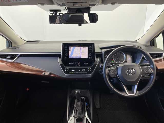 トヨタ カローラツーリング ハイブリッド S 群馬県 2020(令2)年 4.2万km 黒 純正７インチディスプレイオーディオ　アダプティブクルーズコントロール　レーンアシスト　アイドリングsトップ　バックカメラ　ビルトインETC　TVキャンセラー　スマートキー　前後コーナーセンサー