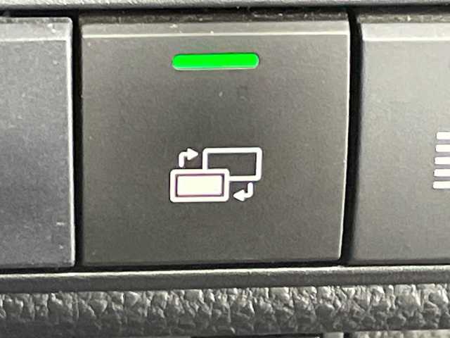 トヨタ カローラツーリング ハイブリッド S 群馬県 2020(令2)年 4.2万km 黒 純正７インチディスプレイオーディオ　アダプティブクルーズコントロール　レーンアシスト　アイドリングsトップ　バックカメラ　ビルトインETC　TVキャンセラー　スマートキー　前後コーナーセンサー