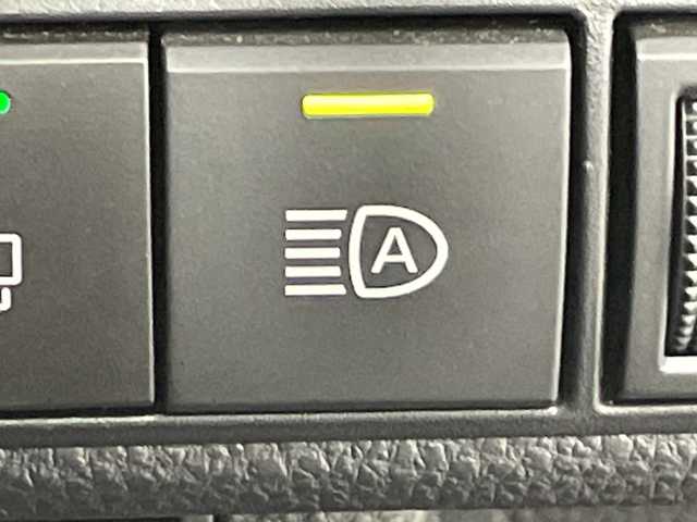 トヨタ カローラツーリング ハイブリッド S 群馬県 2020(令2)年 4.2万km 黒 純正７インチディスプレイオーディオ　アダプティブクルーズコントロール　レーンアシスト　アイドリングsトップ　バックカメラ　ビルトインETC　TVキャンセラー　スマートキー　前後コーナーセンサー