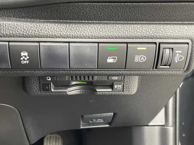 トヨタ カローラツーリング ハイブリッド S 群馬県 2020(令2)年 4.2万km 黒 純正７インチディスプレイオーディオ　アダプティブクルーズコントロール　レーンアシスト　アイドリングsトップ　バックカメラ　ビルトインETC　TVキャンセラー　スマートキー　前後コーナーセンサー