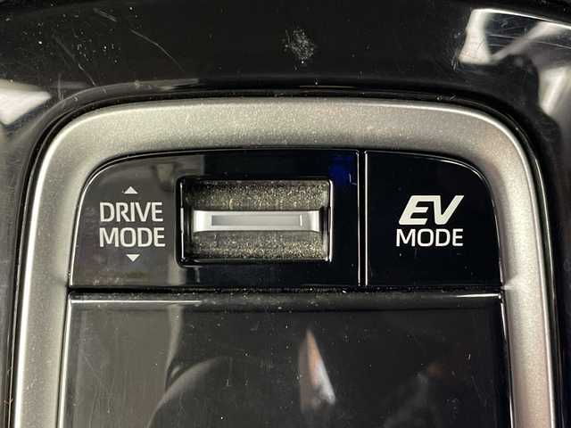 トヨタ カローラツーリング ハイブリッド S 群馬県 2020(令2)年 4.2万km 黒 純正７インチディスプレイオーディオ　アダプティブクルーズコントロール　レーンアシスト　アイドリングsトップ　バックカメラ　ビルトインETC　TVキャンセラー　スマートキー　前後コーナーセンサー