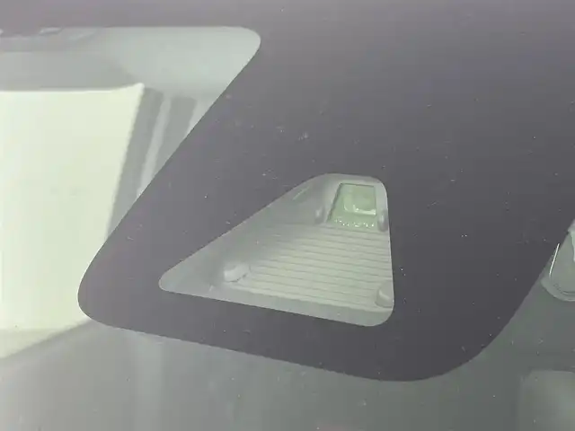 トヨタ パッソ モーダ　S 群馬県 2018(平30)年 2.3万km ブラックマイカメタリック/パウダリーベージュメタリック 2トーン 禁煙車　社外ナビ　バックカメラ　衝突軽減システム　コーナーセンサー　LEDヘッドライト　プッシュスタート　スマートキー　ABS　ドライブレコーダー　横滑り防止装置　アイドリングストップ　オートエアコン