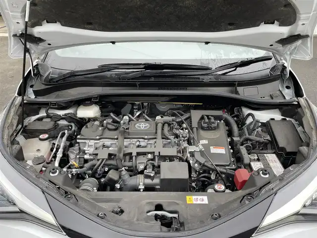 トヨタ Ｃ－ＨＲ S GRスポーツ 群馬県 2023(令5)年 2.3万km パールⅡ トヨタセーフティセンス/・プリクラッシュセーフティ/・レーダークルーズコントロール/・レーンディパーチャーアラート/・ブラインドスポットモニター/・ロードサインアシスト/・オートハイビーム/純正8インチディスプレイオーディオ（ナビ有）/　　Bluetooth/USB/FM/AM/Miracast/    AppleCarPlay/AndroidAuto/GR専用内装/パノラミックビューモニター/ハーフレザーシート/前席シートヒーター/オートLEDヘッドライト/フォグランプ/電動パーキングブレーキ/オートブレーキホールド/純正19AW/純正フロアマット/スマートキー2本/前方ドライブレコーダー/ビルドインETC2.0