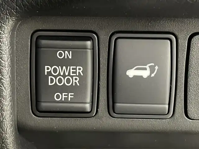 日産 エクストレイル モードプレミア i ハイコントラストインテリア 福島県 2018(平30)年 5.3万km ダイヤモンドブラック 360度セーフティアシスト/・衝突軽減/・踏み間違い防止/・ハイビームアシスト/・車線逸脱警報/・後退時車両検知/・ブラインドスポットモニター/・ダウンヒルアシスト/・クリアランスソナー/純正ナビ/・フルセグ/TV/BT/SD/USB/CD/DVD/BD/FM/AM/バックカメラ/・全方位カメラ/パワーバックドア/追従走行付きクルーズコントロール/LEDオートライト/・フォグライト/レザーシート/純正アルミホイール付きサマータイヤ/ETC/ドラレコ/電子パーキング/・ブレーキホールド/純正フロアマット/純正ドアバイザー/ウィンカーミラー/・電動格納ミラー/・ミラーヒーター/デジタルインナーミラー/プッシュスタート/・スマートキー/・スペアキー