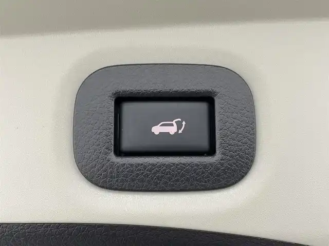 日産 エクストレイル モードプレミア i ハイコントラストインテリア 福島県 2018(平30)年 5.3万km ダイヤモンドブラック 360度セーフティアシスト/・衝突軽減/・踏み間違い防止/・ハイビームアシスト/・車線逸脱警報/・後退時車両検知/・ブラインドスポットモニター/・ダウンヒルアシスト/・クリアランスソナー/純正ナビ/・フルセグ/TV/BT/SD/USB/CD/DVD/BD/FM/AM/バックカメラ/・全方位カメラ/パワーバックドア/追従走行付きクルーズコントロール/LEDオートライト/・フォグライト/レザーシート/純正アルミホイール付きサマータイヤ/ETC/ドラレコ/電子パーキング/・ブレーキホールド/純正フロアマット/純正ドアバイザー/ウィンカーミラー/・電動格納ミラー/・ミラーヒーター/デジタルインナーミラー/プッシュスタート/・スマートキー/・スペアキー