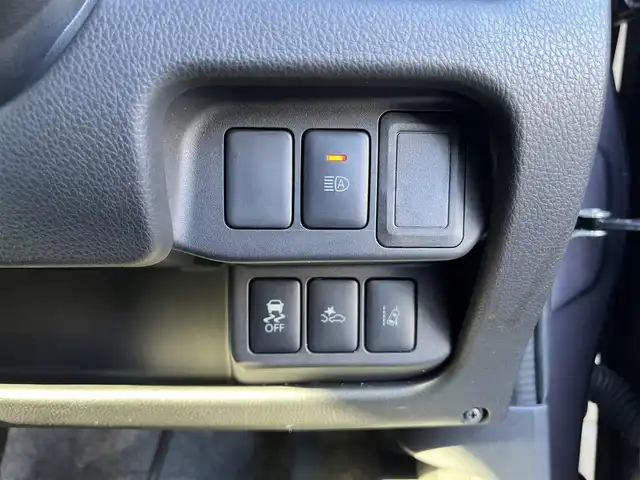 日産 デイズ ハイウェイスターG ターボ 三重県 2018(平30)年 4.1万km プレミアムパープルP アラウンドビューモニター/純正ナビ（AM/FM/SD/CD/DVD/Bluetooth/USB）/インテリジェントエマージェンシーブレーキ/踏み間違い衝突防止アシスト/ヒルスタートアシスト/LDW（車線逸脱警報）/VDC/クルーズコントロール/HIDヘッドランプ/オートライト/ハイビームアシスト/フロントフォグランプ/インテリジェントキー/プッシュエンジンスターター/スペアキー/ソナー/「HighwaySTAR」シルバーエンブレム/サイドシルスポイラー/リアスポイラー/リアエアロバンパー/ファインビジョンメーター（自発光式2連アナログメーター）/オートエアコン/シルバー加飾付ピアノブラックセンターパネル/シルバー加飾付革巻きステアリングホイール/ステアリングスイッチ（オーディオ）/エボニースエード調クロスシート