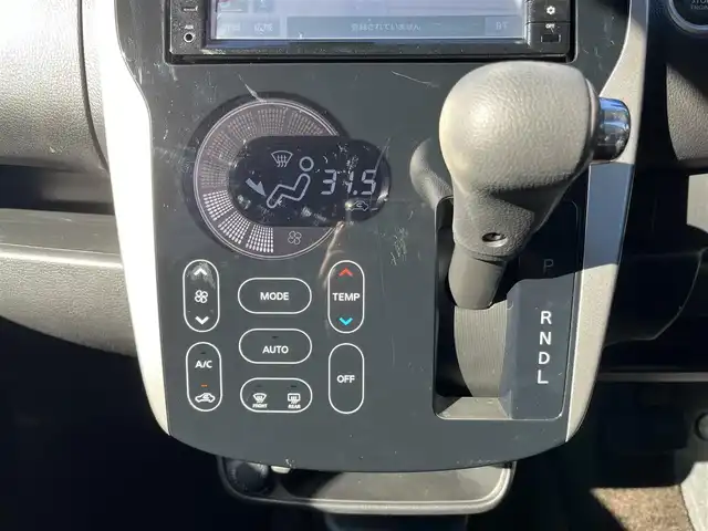 日産 デイズ ハイウェイスターG ターボ 三重県 2018(平30)年 4.1万km プレミアムパープルP アラウンドビューモニター/純正ナビ（AM/FM/SD/CD/DVD/Bluetooth/USB）/インテリジェントエマージェンシーブレーキ/踏み間違い衝突防止アシスト/ヒルスタートアシスト/LDW（車線逸脱警報）/VDC/クルーズコントロール/HIDヘッドランプ/オートライト/ハイビームアシスト/フロントフォグランプ/インテリジェントキー/プッシュエンジンスターター/スペアキー/ソナー/「HighwaySTAR」シルバーエンブレム/サイドシルスポイラー/リアスポイラー/リアエアロバンパー/ファインビジョンメーター（自発光式2連アナログメーター）/オートエアコン/シルバー加飾付ピアノブラックセンターパネル/シルバー加飾付革巻きステアリングホイール/ステアリングスイッチ（オーディオ）/エボニースエード調クロスシート