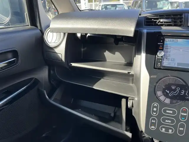 日産 デイズ ハイウェイスターG ターボ 三重県 2018(平30)年 4.1万km プレミアムパープルP アラウンドビューモニター/純正ナビ（AM/FM/SD/CD/DVD/Bluetooth/USB）/インテリジェントエマージェンシーブレーキ/踏み間違い衝突防止アシスト/ヒルスタートアシスト/LDW（車線逸脱警報）/VDC/クルーズコントロール/HIDヘッドランプ/オートライト/ハイビームアシスト/フロントフォグランプ/インテリジェントキー/プッシュエンジンスターター/スペアキー/ソナー/「HighwaySTAR」シルバーエンブレム/サイドシルスポイラー/リアスポイラー/リアエアロバンパー/ファインビジョンメーター（自発光式2連アナログメーター）/オートエアコン/シルバー加飾付ピアノブラックセンターパネル/シルバー加飾付革巻きステアリングホイール/ステアリングスイッチ（オーディオ）/エボニースエード調クロスシート