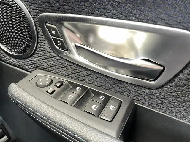 ＢＭＷ ２１８ｉ グランツアラー Mスポーツ 大阪府 2016(平28)年 3.7万km アルピンホワイトⅢ 純正ナビ/バックカメラ/アイドリングストップ/ウィンカーミラー/クルーズコントロール/ドアバイザー/プッシュスタート/純正18インチAW/フロアマット/ETC/LEDヘッドライト/ドライブレコーダー/新車保証書/取扱説明書