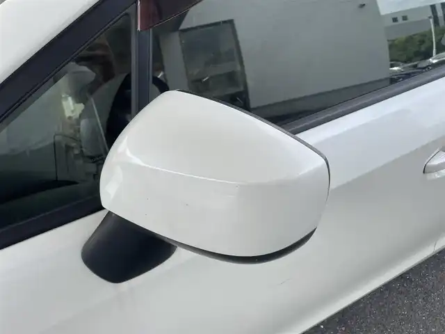 スバル インプレッサ スポーツ 1．6i－L 長崎県 2013(平25)年 10.7万km サテンホワイトパール ワンオーナー車/社外ナビ AVIC-MRZ009/（AM、FM、BTオーディオ、フルセグ、CD、DVD）/前方ドラレコ/純正フロアマット/トランクフロアマット/ドアバイザー/純正AW/ETC/プッシュスタート/パワーステアリング/AAＣ/スペアキー×１/取説/保証書