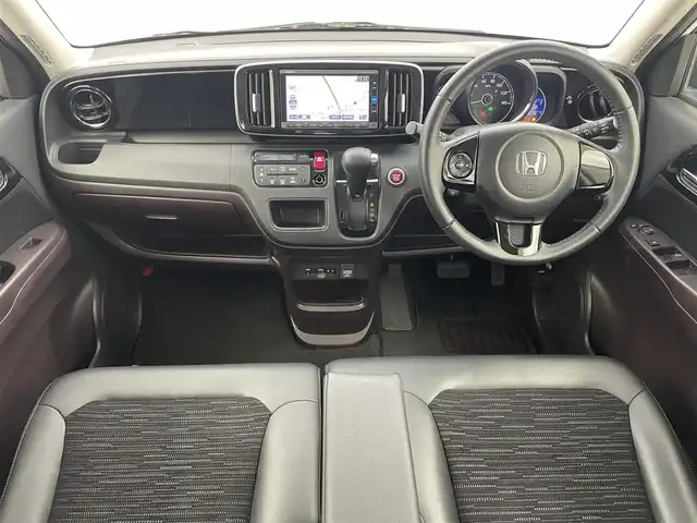 ホンダ Ｎ ＯＮＥ プレミアム 富山県 2016(平28)年 6.3万km プレミアムホワイトパールⅡ 純正ナビ（AM/FM/DVD/BT/フルセグ）/バックカメラ/ETC/ハーフレザーシート/横滑り防止装置/純正アルミホイール/純正フロアマット/電動格納ミラー/革巻きステアリング/ステアリングスイッチ/社外アルミホイール付冬タイヤ積載有/スマートキー/スペアキー