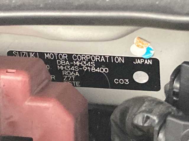 スズキ ワゴンＲ スティングレー T 沖縄県 2013(平25)年 2.7万km パールホワイト 禁煙車 /プッシュスタート /パドルシフト /オートライト /純正オーディオ /ステアリングリモコン /純正フロアマット /純正ドアバイザー /ベンチシート /アイドリングストップ /D席ハイトアジャスター /キセノンヘッドライト/純正15インチアルミホイル