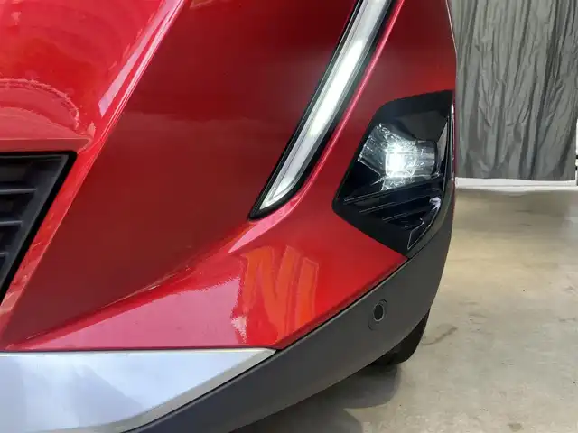 プジョー ２００８ GTライン 東京都 2020(令2)年 1.6万km 赤 ワンオーナー/サンルーフ /ディスプレイオーディオ/Bluetooth/バックカメラ/前席シートヒーター /衝突軽減ブレーキ/クルーズコントロール/レーンキープアシスト/ブラインドスポットモニター/ワイヤレス充電/パドルシフト/ETC/LEDヘッドライト/純正17インチアルミホイール/スペアキー/保証書・取扱説明書