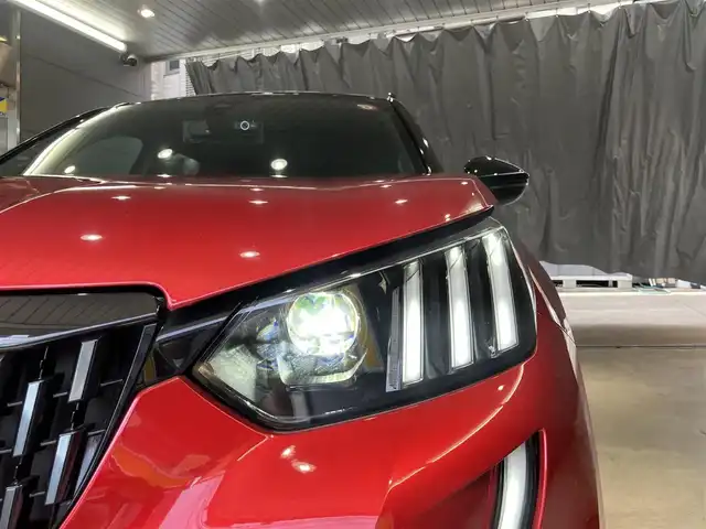 プジョー ２００８ GTライン 東京都 2020(令2)年 1.6万km 赤 ワンオーナー/サンルーフ /ディスプレイオーディオ/Bluetooth/バックカメラ/前席シートヒーター /衝突軽減ブレーキ/クルーズコントロール/レーンキープアシスト/ブラインドスポットモニター/ワイヤレス充電/パドルシフト/ETC/LEDヘッドライト/純正17インチアルミホイール/スペアキー/保証書・取扱説明書