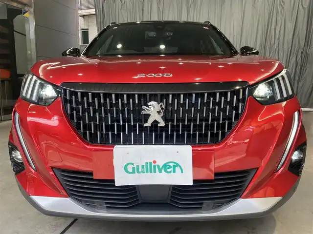 プジョー ２００８ GTライン 東京都 2020(令2)年 1.6万km 赤 ワンオーナー/サンルーフ /ディスプレイオーディオ/Bluetooth/バックカメラ/前席シートヒーター /衝突軽減ブレーキ/クルーズコントロール/レーンキープアシスト/ブラインドスポットモニター/ワイヤレス充電/パドルシフト/ETC/LEDヘッドライト/純正17インチアルミホイール/スペアキー/保証書・取扱説明書
