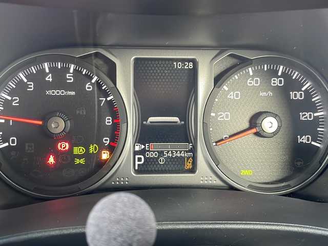 ダイハツ アトレー バン RS 道東・釧路十勝 2022(令4)年 5.5万km ブラックマイカメタリック ・４WD/・社外ディスプレイオーディオ/AMFM/Bluetooth//AppleCarPlay/AndroidAuto/・バックカメラ/・アダプティブクルーズコントロール/・車線逸脱警報/・衝突被害軽減システム/・誤発進抑制機能/・前後クリアランスソナー/・オートマチックハイビーム/・LEDヘッドランプ/・先行車発進告知/・標識検知機能/・両側ワンタッチパワースライドドア/・リアヒーター/・オーバーヘッドシェルフ/・純正ホイールキャップ/・スタッドレスタイヤ＋スチールW車載/・スペアキー1本/・保証書/・取扱説明書