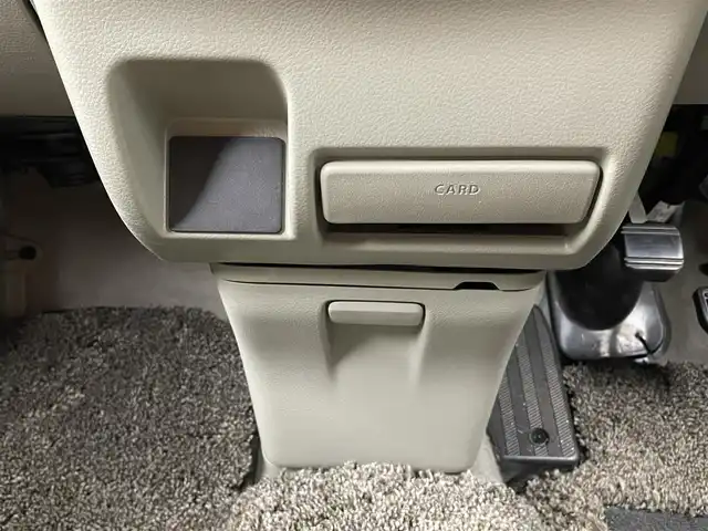 スズキ エブリィ ワゴン PZターボ スペシャル 大分県 2020(令2)年 6.5万km パールホワイト 衝突軽減ブレーキ/車線逸脱警報機能/誤発進抑制機能/社外ディスプレイオーディオ　/（CD/DVD/AM/FM/Bluetooth)/バックカメラ/両側パワースライドドア/オートステップ(左後席のみ)/オートライト/フォグランプ/ステアリングスイッチ/電動格納ミラー/ウィンカーミラー/スマートキー・プッシュスタート/茶革調シートカバー/純正AW/保証書/取扱説明書