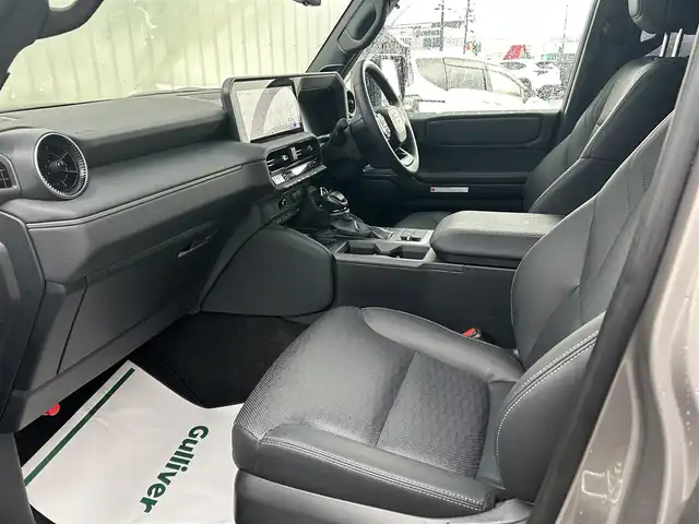 トヨタ ランドクルーザー ２５０ VX 山形県 2024(令6)年 1.4万km アバンギャルドブロンズメタリック ワンオーナー/4WD/トヨタセーフティセンス/サンルーフ/パイオニアプレミアムサウンド/純正メモリナビ/　　【BT　フルセグ】/全周囲カメラ/パワーバックドア/レーダークルーズコントロール/LEDオートライト/革シート/シートヒーター/エアシート/純正18インチアルミホイール/ルーフレール/ステアリングヒーター/ブラインドスポットモニター/パーキングアシスト/ダウンヒルアシストコントロール/寒冷地仕様/ドライブレコーダー/スマートキー×2/ETC2.0