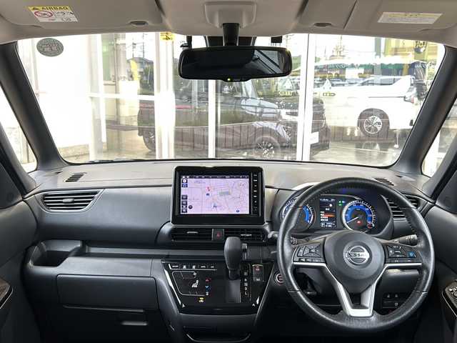 日産 ルークス HWS Gターボ プロパイロットED 静岡県 2023(令5)年 2.5万km アメジストパープル 純正ナビ/・アラウンドビューモニター/・HDMI/・Bluetooth/・SD/主要装備/・プッシュスタート/・ETC車載器/・ドライブレコーダー/・両側パワースライドドア/・純正ＡＷ/・衝突被害軽減システム/・レーンキープアシスト/・先行車発進お知らせ機能/・コーナーセンサー/・LEDヘッドライト/・オートライト/・アイドリングストップ/・スマートキー/・純正フロアマット/保証書/取扱説明書/ナビ取扱説明書