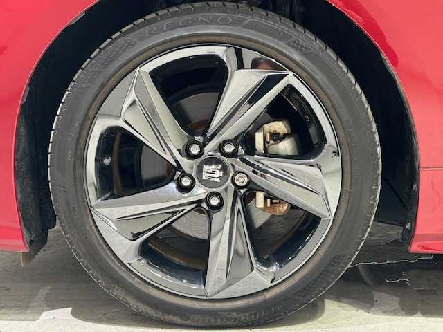 トヨタ クラウン ハイブリッド RS 宮城県 2019(令1)年 1.3万km リッチレッドクリスタルシャインガラスフレーク Toyota safety sense/・プリクラッシュセーフティ/・オートマチックハイビーム/・アダプティブハイビームシステム/・ロードサインアシスト/・先行車発進告知機能/・レーントレーシング/・レーダークルーズコントロール/・ブラインド・スポット・モニタリング/・パノラミックビューモニター/TransLog 2/SOSボタン/メーカーオプション純正SDナビ/純正ビルドインETC2.0 /DVD再生機能/ドライブレコーダー/バックカメラ/フルセグテレビ/Bluetooth/ヘッドアップディスプレイ/前後コーナーセンサー/パワーシート/シートヒーター/ハンドルヒーター/純正フロアマット/純正LEDヘッドライト/純正アルミホイール/アイドリングストップ/オートライト/ドアバイザー/プッシュスタート/ウィンカーミラー