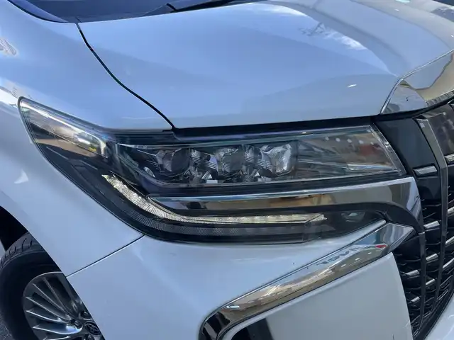 トヨタ アルファードハイブリット S タイプゴールド 青森県 2021(令3)年 8.4万km ホワイトパールクリスタルシャイン ワンオーナー/フロントモデリスタエアロ/メモリナビ/ワンセグテレビ/バックカメラ/フリップダウンモニター/ウィンカーミラー/クルーズコントロール/ドアバイザー/両側パワースライドドア/ETC/ウィンカーミラー/スタッドレスタイヤ車載/ドライブレコーダー/スペアキー1個