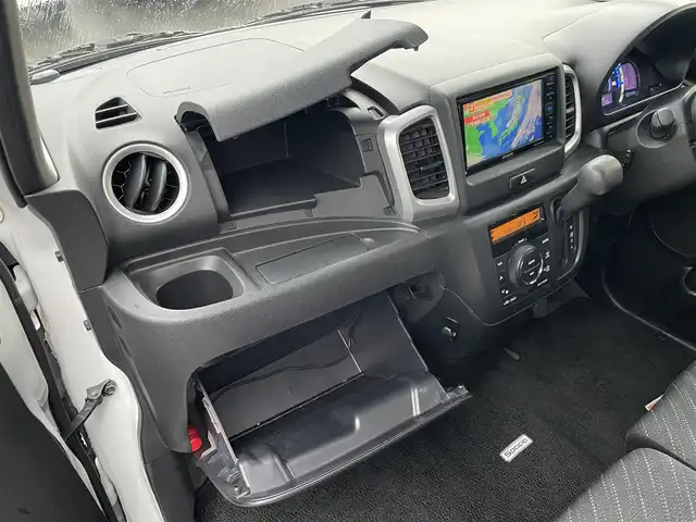 スズキ スペーシア G リミテッド 長野県 2017(平29)年 5.3万km ピュアホワイトP ４WD/社外ナビ/・Bluetooth/CD/DVD/TV/社外ETC/純正フロアマット/前席シートヒーター/片側パワースライドドア/社外14インチAW/ドアバイザー/電格ミラー/取り扱い説明書/保証書